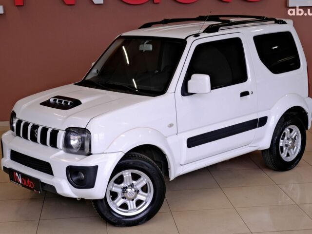Белый Сузуки Джимни, объемом двигателя 1.3 л и пробегом 122 тыс. км за 14900 $, фото 1 на Automoto.ua
