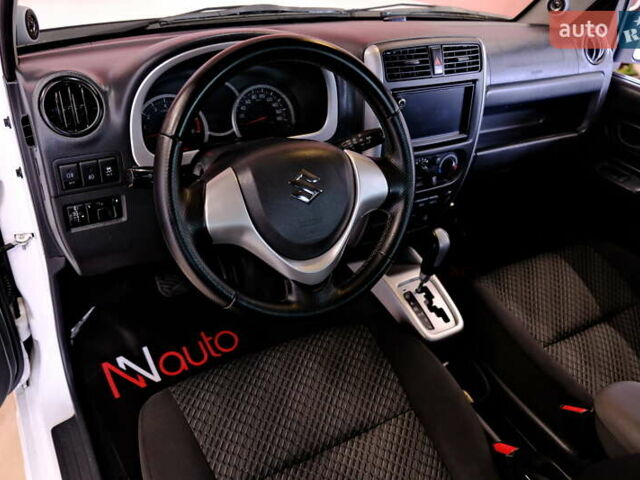 Білий Сузукі Джімні, об'ємом двигуна 1.3 л та пробігом 122 тис. км за 14900 $, фото 25 на Automoto.ua