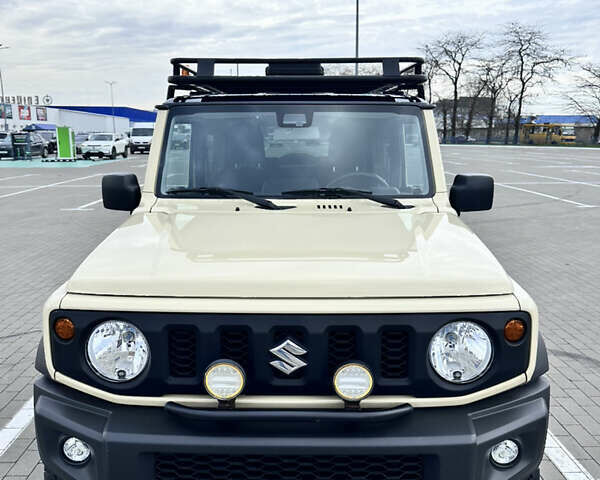 Белый Сузуки Джимни, объемом двигателя 1.46 л и пробегом 47 тыс. км за 22500 $, фото 1 на Automoto.ua