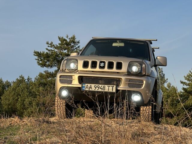 Бежевий Сузукі Джімні, об'ємом двигуна 1.3 л та пробігом 150 тис. км за 8700 $, фото 2 на Automoto.ua