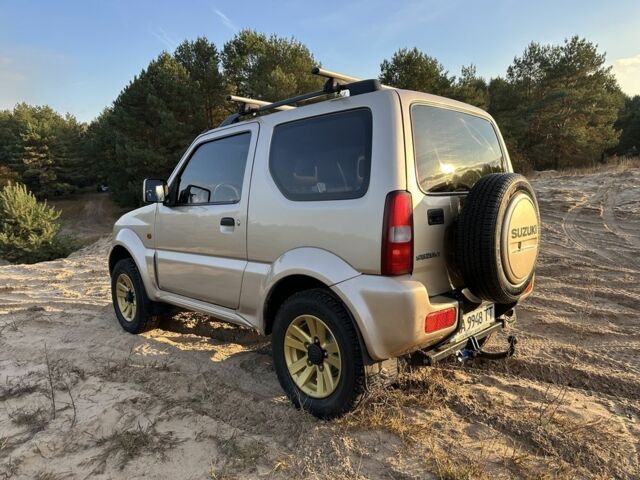 Бежевий Сузукі Джімні, об'ємом двигуна 1.3 л та пробігом 150 тис. км за 8700 $, фото 7 на Automoto.ua
