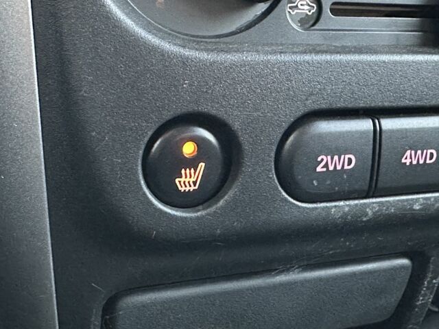 Бежевий Сузукі Джімні, об'ємом двигуна 1.3 л та пробігом 150 тис. км за 8700 $, фото 18 на Automoto.ua