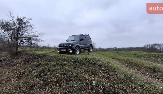 Черный Сузуки Джимни, объемом двигателя 1.3 л и пробегом 225 тыс. км за 6500 $, фото 10 на Automoto.ua