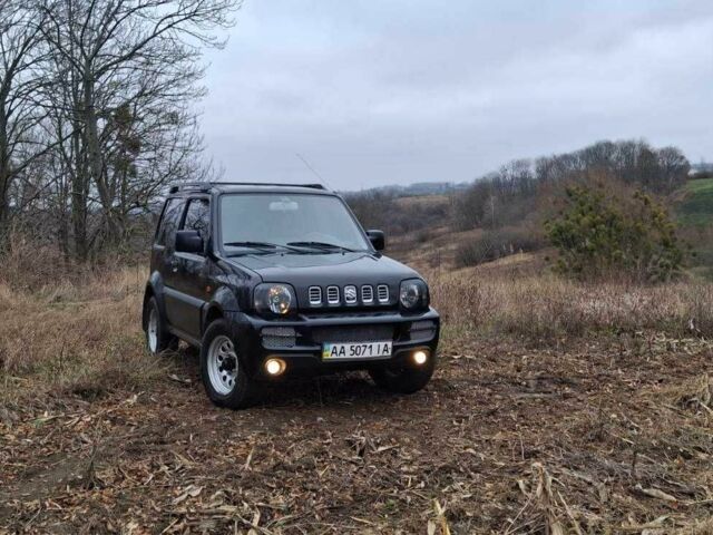 Черный Сузуки Джимни, объемом двигателя 1.3 л и пробегом 225 тыс. км за 6500 $, фото 3 на Automoto.ua