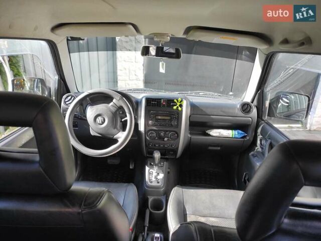 Сузуки Джимни 2008 в Ужгороде на Automoto.ua Черный Сузуки Джимни, объемом двигателя 1.3 л и пробегом 162 тыс. км за 8000 $, фото 5 на Automoto.ua