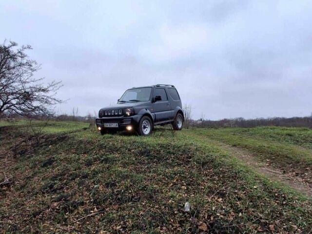 Черный Сузуки Джимни, объемом двигателя 1.3 л и пробегом 225 тыс. км за 6500 $, фото 10 на Automoto.ua