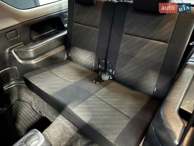 Черный Сузуки Джимни, объемом двигателя 1.33 л и пробегом 168 тыс. км за 12200 $, фото 33 на Automoto.ua