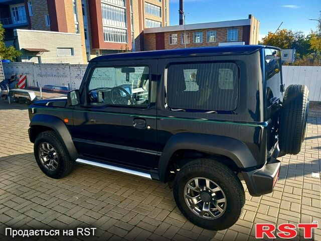 Чорний Сузукі Джімні, об'ємом двигуна 1.5 л та пробігом 50 тис. км за 21500 $, фото 3 на Automoto.ua