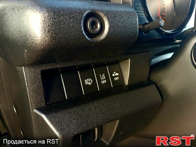 Чорний Сузукі Джімні, об'ємом двигуна 1.5 л та пробігом 50 тис. км за 21500 $, фото 13 на Automoto.ua