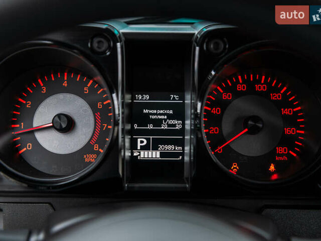 Черный Сузуки Джимни, объемом двигателя 1.46 л и пробегом 21 тыс. км за 23000 $, фото 25 на Automoto.ua