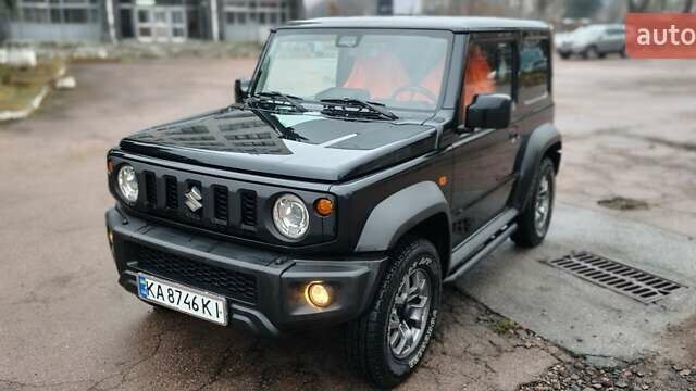 Черный Сузуки Джимни, объемом двигателя 1.46 л и пробегом 30 тыс. км за 23700 $, фото 1 на Automoto.ua