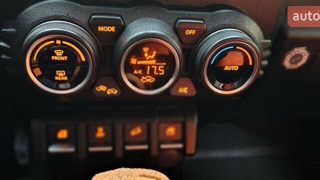 Черный Сузуки Джимни, объемом двигателя 1.46 л и пробегом 30 тыс. км за 23700 $, фото 11 на Automoto.ua