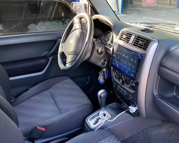 Коричневый Сузуки Джимни, объемом двигателя 1.3 л и пробегом 110 тыс. км за 16000 $, фото 5 на Automoto.ua