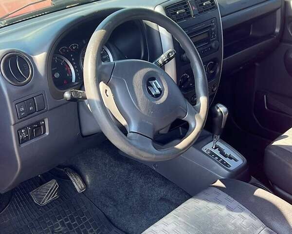 Сузуки Джимни 2008 в Ужгороде на Automoto.ua Красный Сузуки Джимни, объемом двигателя 1.3 л и пробегом 190 тыс. км за 7990 $, фото 4 на Automoto.ua