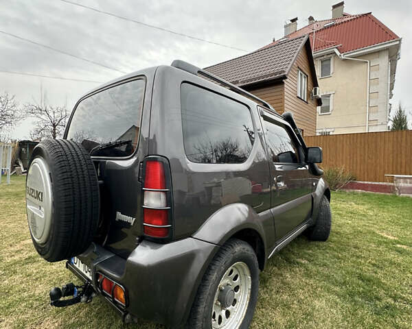 Сузуки Джимни, объемом двигателя 1.3 л и пробегом 160 тыс. км за 12400 $, фото 8 на Automoto.ua