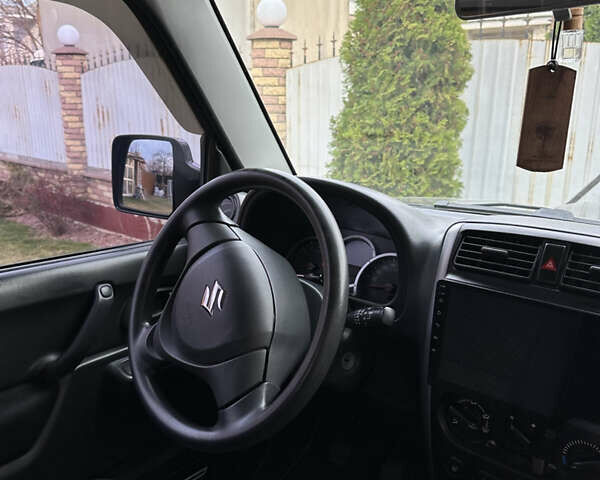 Сузуки Джимни, объемом двигателя 1.3 л и пробегом 160 тыс. км за 12800 $, фото 18 на Automoto.ua