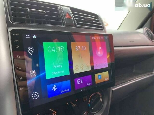 Сузуки Джимни, объемом двигателя 1.3 л и пробегом 94 тыс. км за 10790 $, фото 17 на Automoto.ua