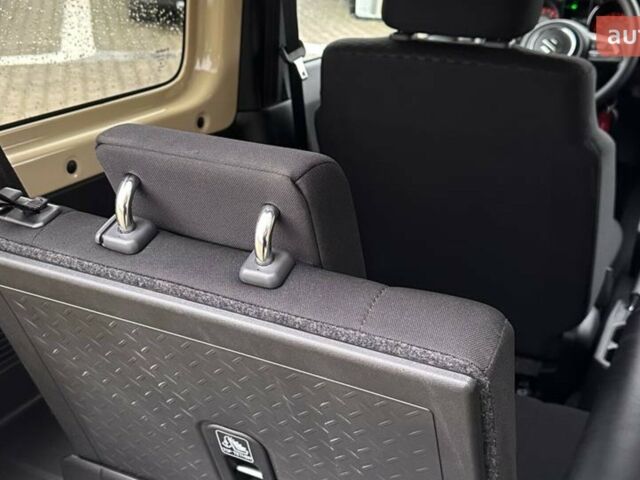 Сузуки Джимни, объемом двигателя 1.46 л и пробегом 0 тыс. км за 27245 $, фото 24 на Automoto.ua