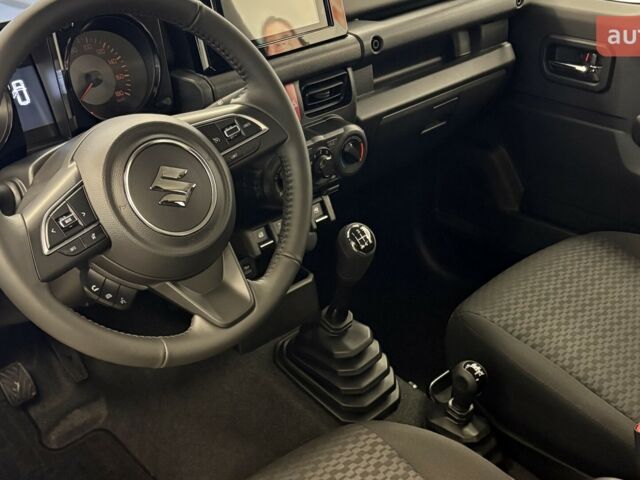 Сузуки Джимни, объемом двигателя 1.46 л и пробегом 0 тыс. км за 22404 $, фото 5 на Automoto.ua