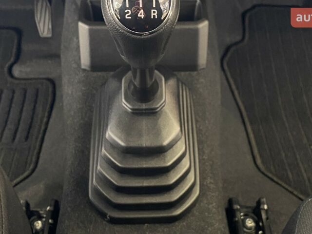 Сузуки Джимни, объемом двигателя 1.46 л и пробегом 0 тыс. км за 22388 $, фото 11 на Automoto.ua