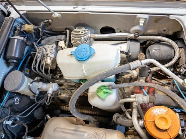 Сузуки Джимни 2009 в Киеве на Automoto.ua Желтый Сузуки Джимни, объемом двигателя 1.3 л и пробегом 45 тыс. км за 12800 $, фото 3 на Automoto.ua