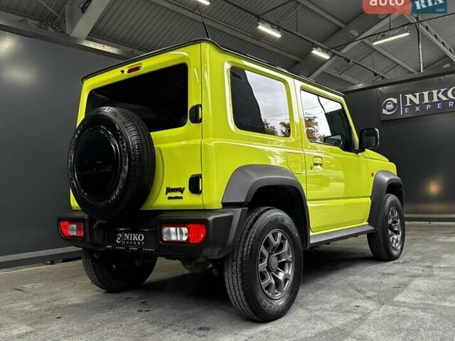 Желтый Сузуки Джимни, объемом двигателя 1.5 л и пробегом 149 тыс. км за 17900 $, фото 33 на Automoto.ua