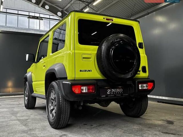 Желтый Сузуки Джимни, объемом двигателя 1.5 л и пробегом 149 тыс. км за 17900 $, фото 13 на Automoto.ua