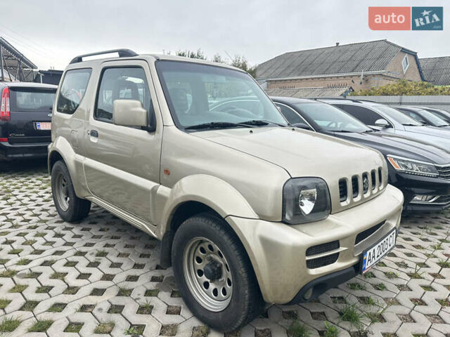 Сузуки Джимни 2007 в Корсунь-Шевченковском на Automoto.ua Серый Сузуки Джимни, объемом двигателя 1.33 л и пробегом 65 тыс. км за 7900 $, фото 3 на Automoto.ua