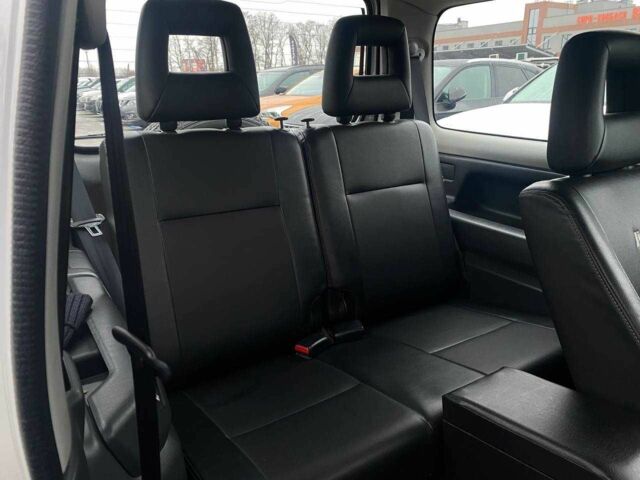 Серый Сузуки Джимни, объемом двигателя 1.3 л и пробегом 83 тыс. км за 11490 $, фото 17 на Automoto.ua