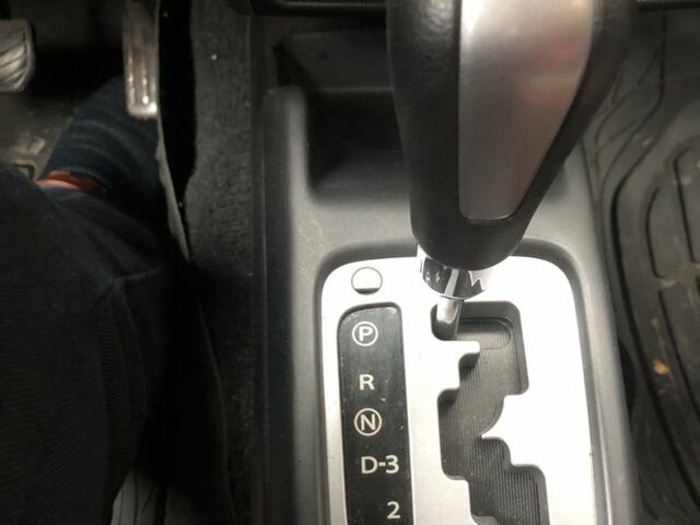 Сірий Сузукі Джімні, об'ємом двигуна 1.3 л та пробігом 83 тис. км за 11000 $, фото 1 на Automoto.ua