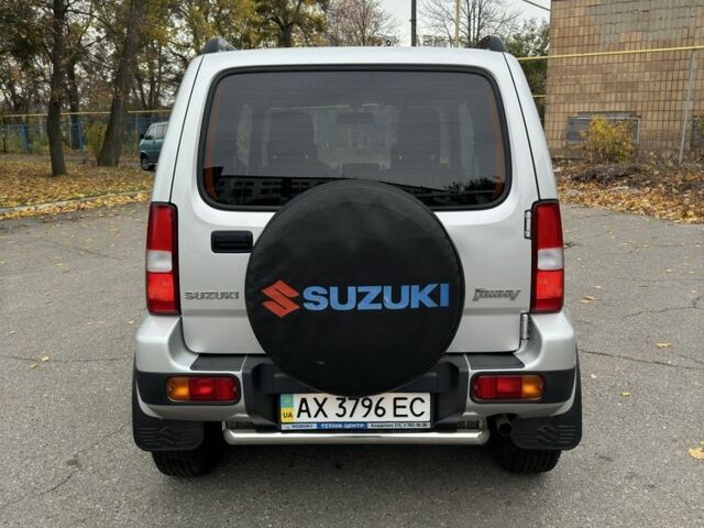 Серый Сузуки Джимни, объемом двигателя 1.3 л и пробегом 38 тыс. км за 10500 $, фото 4 на Automoto.ua