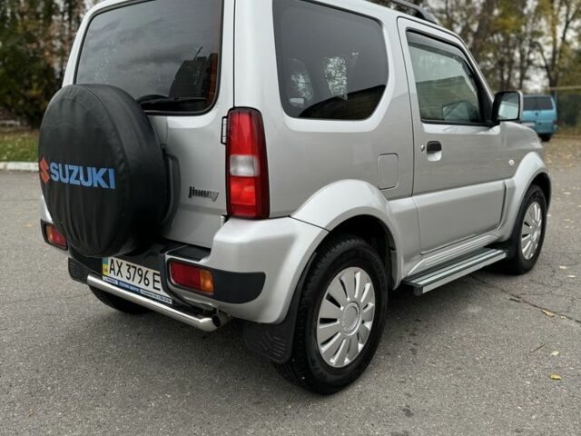 Серый Сузуки Джимни, объемом двигателя 1.3 л и пробегом 38 тыс. км за 10500 $, фото 5 на Automoto.ua