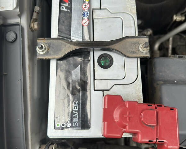 Сузукі Джімні 2013 у Харкові на Automoto.ua Сірий Сузукі Джімні, об'ємом двигуна 1.4 л та пробігом 38 тис. км за 10500 $, фото 28 на Automoto.ua