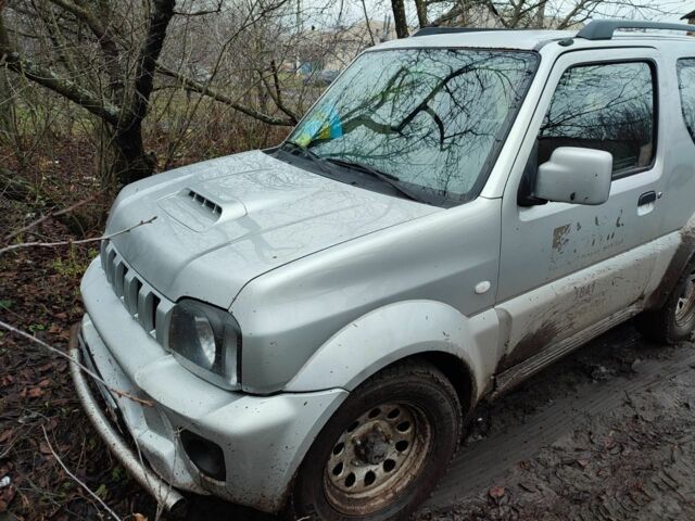 Сірий Сузукі Джімні, об'ємом двигуна 1.3 л та пробігом 124 тис. км за 3071 $, фото 7 на Automoto.ua