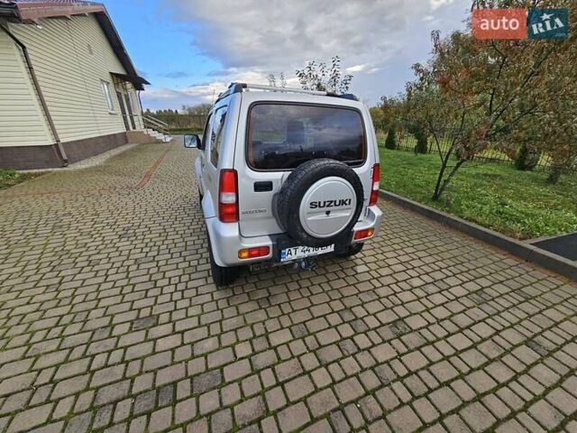 Серый Сузуки Джимни, объемом двигателя 1.33 л и пробегом 149 тыс. км за 11700 $, фото 9 на Automoto.ua