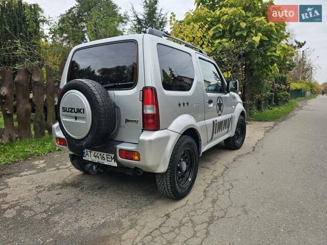 Серый Сузуки Джимни, объемом двигателя 1.33 л и пробегом 149 тыс. км за 11700 $, фото 13 на Automoto.ua