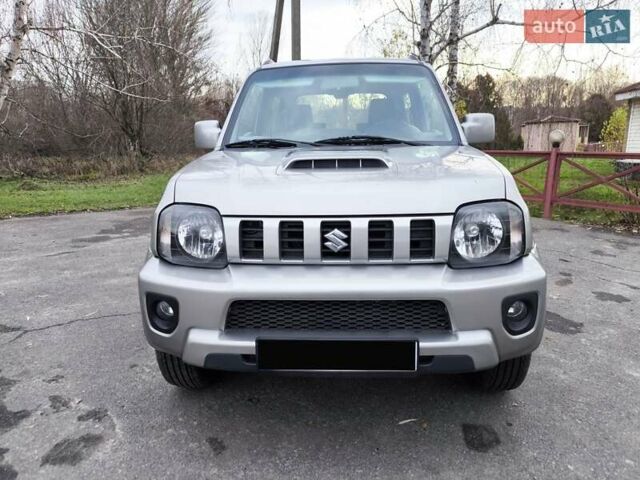 Серый Сузуки Джимни, объемом двигателя 1.3 л и пробегом 90 тыс. км за 13999 $, фото 1 на Automoto.ua