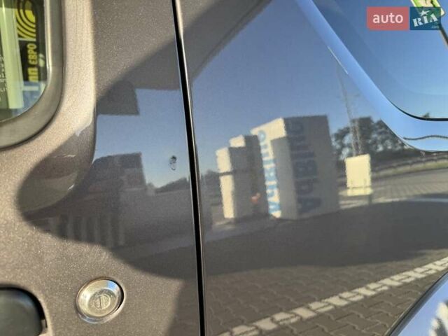 Сірий Сузукі Джімні, об'ємом двигуна 1.3 л та пробігом 43 тис. км за 16500 $, фото 12 на Automoto.ua