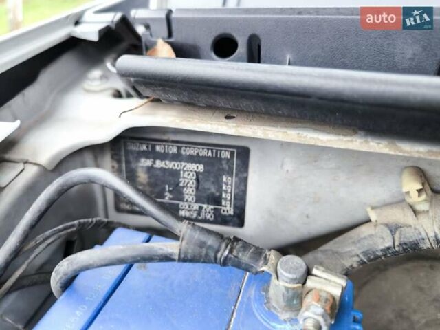Серый Сузуки Джимни, объемом двигателя 1.3 л и пробегом 92 тыс. км за 14900 $, фото 32 на Automoto.ua