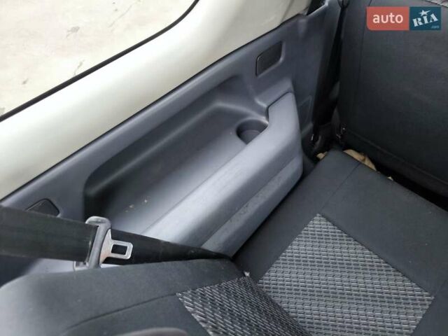 Серый Сузуки Джимни, объемом двигателя 1.33 л и пробегом 92 тыс. км за 13999 $, фото 11 на Automoto.ua