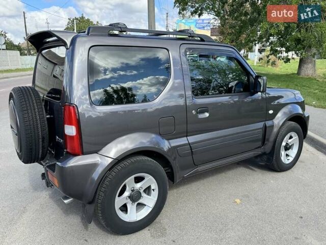 Сірий Сузукі Джімні, об'ємом двигуна 1.3 л та пробігом 43 тис. км за 16500 $, фото 1 на Automoto.ua