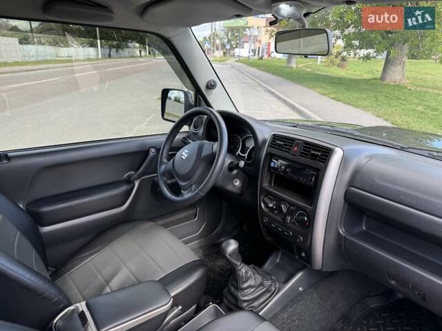 Сірий Сузукі Джімні, об'ємом двигуна 1.3 л та пробігом 43 тис. км за 16500 $, фото 6 на Automoto.ua