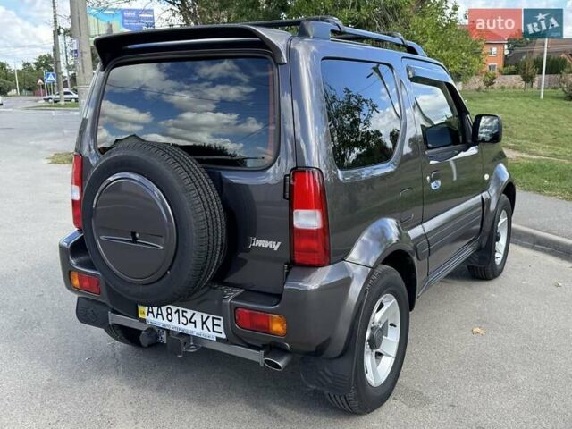 Сірий Сузукі Джімні, об'ємом двигуна 1.3 л та пробігом 43 тис. км за 16500 $, фото 2 на Automoto.ua