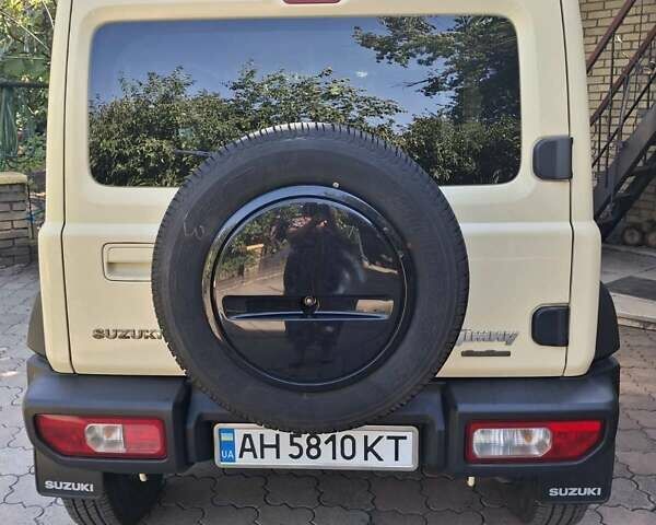 Сірий Сузукі Джімні, об'ємом двигуна 1.5 л та пробігом 48 тис. км за 20000 $, фото 6 на Automoto.ua