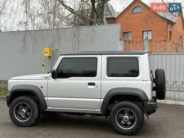 Серый Сузуки Джимни, объемом двигателя 1.46 л и пробегом 26 тыс. км за 21500 $, фото 6 на Automoto.ua