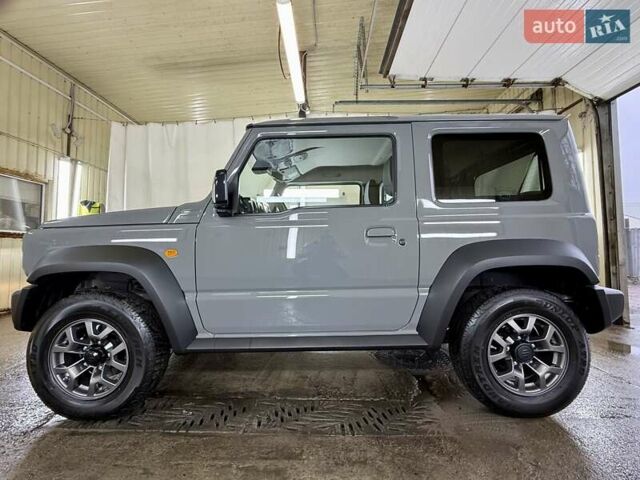 Сірий Сузукі Джімні, об'ємом двигуна 1.5 л та пробігом 6 тис. км за 24950 $, фото 7 на Automoto.ua