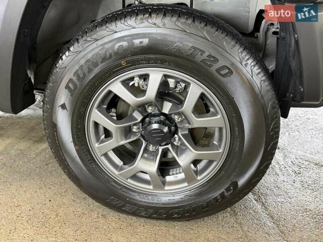Сірий Сузукі Джімні, об'ємом двигуна 1.5 л та пробігом 6 тис. км за 24950 $, фото 45 на Automoto.ua