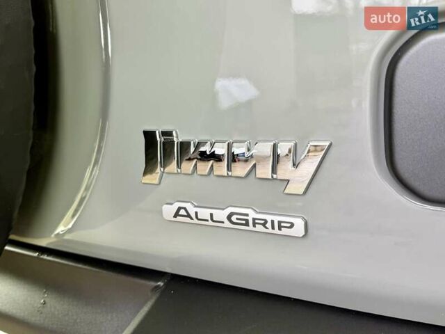 Сірий Сузукі Джімні, об'ємом двигуна 1.5 л та пробігом 6 тис. км за 24950 $, фото 39 на Automoto.ua
