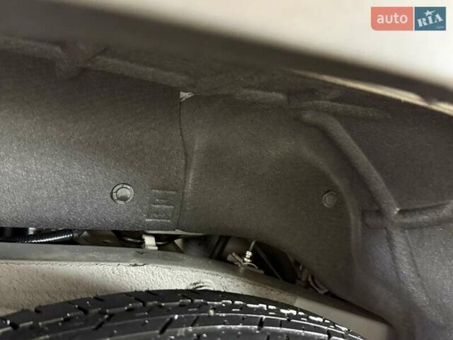 Сірий Сузукі Джімні, об'ємом двигуна 1.5 л та пробігом 6 тис. км за 24950 $, фото 48 на Automoto.ua