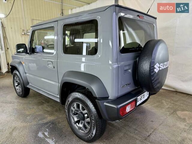 Сірий Сузукі Джімні, об'ємом двигуна 1.5 л та пробігом 6 тис. км за 24950 $, фото 23 на Automoto.ua
